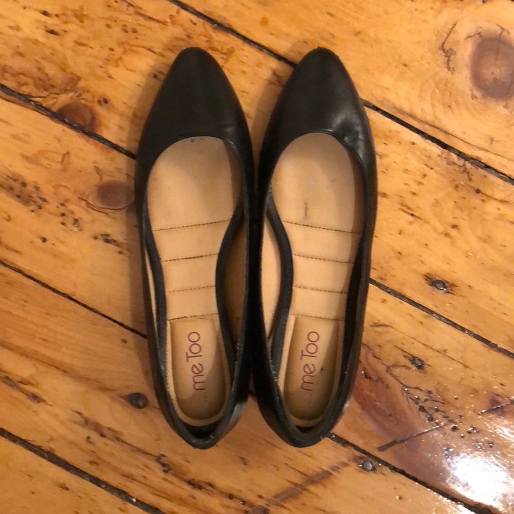 Black leather pointed toe flats